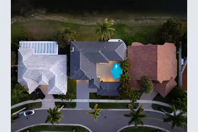 10790 Haydn Dr, Boca Raton, FL 33498 - Photo 47