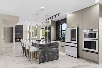 10790 Haydn Dr, Boca Raton, FL 33498 - Photo 9