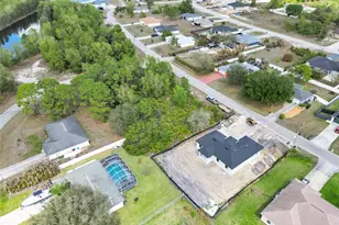 638 Dauphine Ave S, Lehigh Acres, FL 33974 - Photo 5