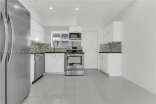 5271 NW 5th St, Miami, FL 33126 - Photo 3