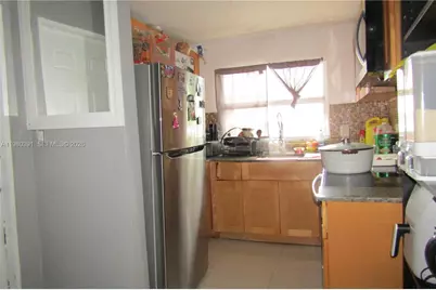 2223 NW 32nd St, Miami, FL 33142 - Photo 7