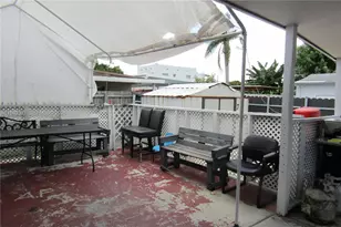 2223 NW 32nd St, Miami, FL 33142 - Photo 15
