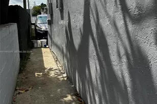 2223 NW 32nd St, Miami, FL 33142 - Photo 43