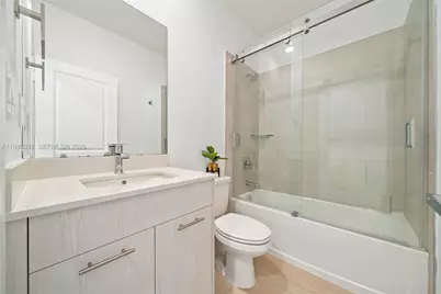 4648 NW 83rd Ave, Doral, FL 33166 - Photo 25