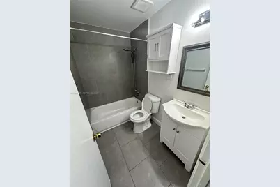 6235 Kendale Lakes Cir #237, Miami, FL 33183 - Photo 23