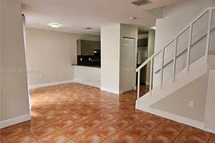 6235 Kendale Lakes Circle, Miami, FL 33183 - Photo 9