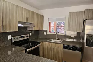 6235 Kendale Lakes Circle, Miami, FL 33183 - Photo 3
