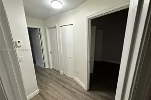 6235 Kendale Lakes Circle, Miami, FL 33183 - Photo 19