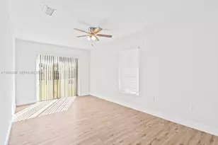 5884 S 38th St, Greenacres, FL 33463 - Photo 5