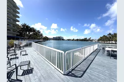 4710 Pine Tree Dr #32, Miami Beach, FL 33140 - Photo 29