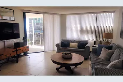 1901 Brickell Ave #B1407, Miami, FL 33129 - Photo 11