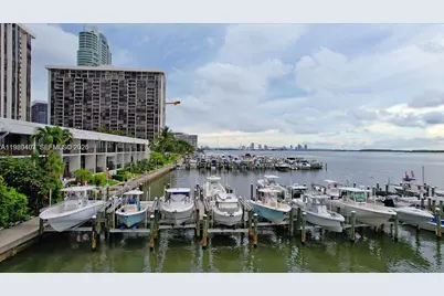 1901 Brickell Ave #B1407, Miami, FL 33129 - Photo 37