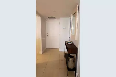 1901 Brickell Ave #B1407, Miami, FL 33129 - Photo 9