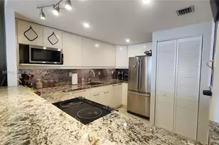 1901 Brickell Ave, Miami, FL 33129 - Photo 13