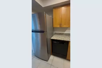 400 Kings Point Dr #624, Sunny Isles Beach, FL 33160 - Photo 7