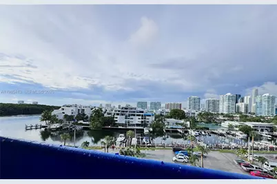 400 Kings Point Dr #624, Sunny Isles Beach, FL 33160 - Photo 17