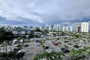 400 Kings Point Dr, Sunny Isles Beach, FL 33160 - Photo 11