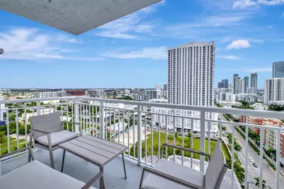 275 NE 18th St #PH-09, Miami, FL 33132 - Photo 17