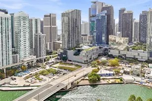 41 SE 5th St, Miami, FL 33131 - Photo 29