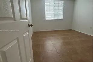 11177 SW 8th St, Pembroke Pines, FL 33025 - Photo 17