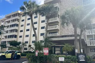 800 NE 195th St, Miami, FL 33179 - Photo 1