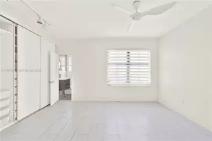 610 8th St, Miami Beach, FL 33139 - Photo 17