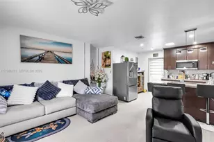 1210 N 71st Ave, Hollywood, FL 33024 - Photo 9