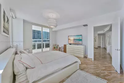 901 Brickell Key Blvd #1409, Miami, FL 33131 - Photo 13