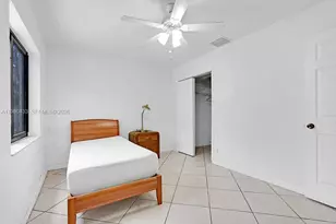 2415 Pierce St, Hollywood, FL 33020 - Photo 43