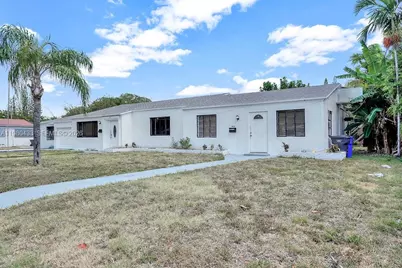 2415 Pierce St #-, Hollywood, FL 33020 - Photo 17