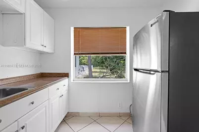 2415 Pierce St #-, Hollywood, FL 33020 - Photo 35