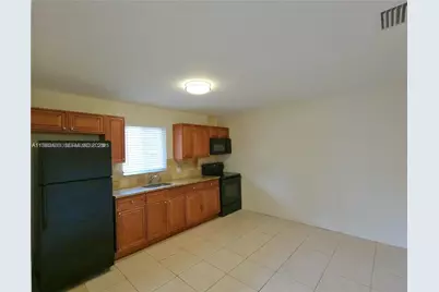 4946 Serafica Dr #18, Lake Worth, FL 33461 - Photo 5