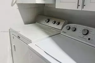 4435 Treehouse Ln, Tamarac, FL 33319 - Photo 7