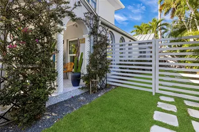 1121 NE 85th St, Miami, FL 33138 - Photo 53