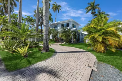 1121 NE 85th St, Miami, FL 33138 - Photo 57