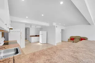 2417 Pierce St, Hollywood, FL 33020 - Photo 39