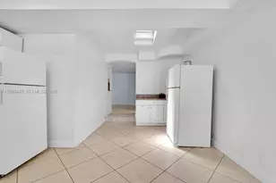 2417 Pierce St, Hollywood, FL 33020 - Photo 25