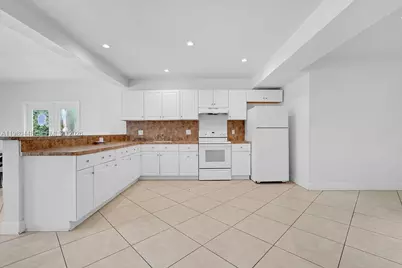 2417 Pierce St #-, Hollywood, FL 33020 - Photo 27