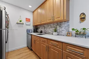 8950 NE 8th Ave, Miami, FL 33138 - Photo 5