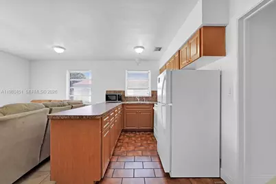 2419 Pierce St #., Hollywood, FL 33020 - Photo 13