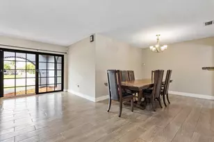 2805 E Lexington Dr, Miramar, FL 33025 - Photo 5