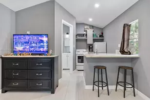 2805 E Lexington Dr, Miramar, FL 33025 - Photo 31