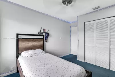 8650 NW 46th Ct, Lauderhill, FL 33351 - Photo 21