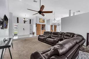 8650 NW 46th Ct, Lauderhill, FL 33351 - Photo 7