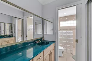 8650 NW 46th Ct, Lauderhill, FL 33351 - Photo 15