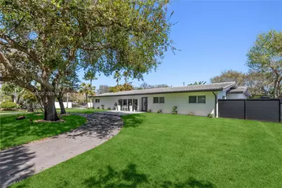 12401 SW 72nd Ave, Pinecrest, FL 33156 - Photo 29