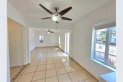 7501 Byron Ave #1A, Miami Beach, FL 33141 - Photo 9