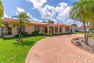 9310 SW 20th St, Miami, FL 33165 - Photo 3