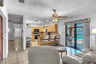 9310 SW 20th St, Miami, FL 33165 - Photo 13