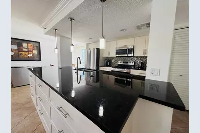 17801 N Bay Rd #614, Sunny Isles Beach, FL 33160 - Photo 7